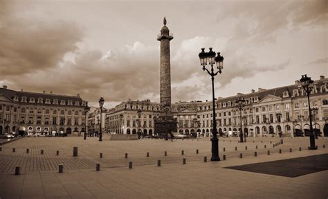 Private Walking Tour of Coco Chanel’s Life in Paris